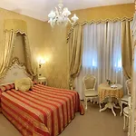 Residenza Veneziana 4*