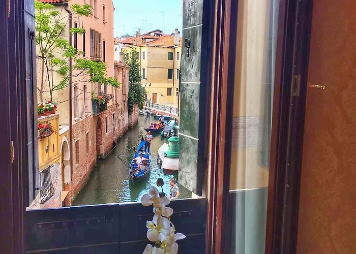 Residenza Veneziana Oda ve Kahvaltı Venedik